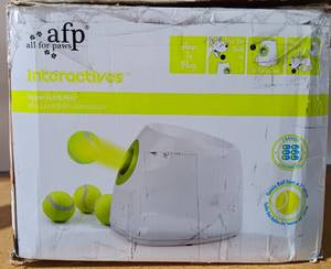 lot 85 image: ALL FOR PAWS INTERACTIVES HYPER FETCH MINI MO#3196 IN BOX AS SHOWN.
