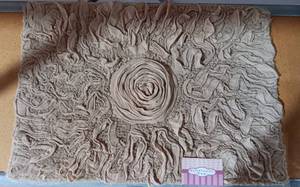 lot 108 image: NEW, BELLFLOWER RUG (KHAKI) IN STYLE DESIGN AS SHOWN.