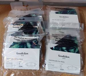lot 128 image: LOT OF 12 NEW, UNOPENED FACE MASKS IN PACKAGES AS SHOWN.
