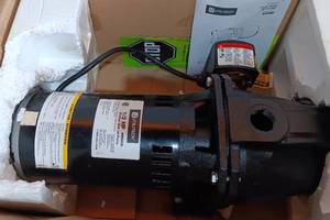 lot 148 image: UTILITECH JET PUMP MO#148012 IN BOX AS SHOWN.