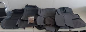 lot 161 image: RAV 4 CAR SEAT COVERS AS SHOWN