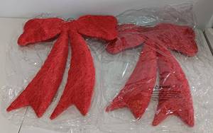 lot 170 image: CHRISTMAS BOWS WITH LIGHTS (LARGE) IN BOX AS SHOWN