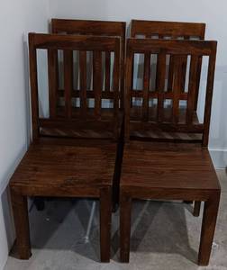 lot 351 image: YOUR BID X 4 WOODEN DINING TABLE CHAIRS IN STYLE, COLOR AND DESIGN SHOWN. SOLID OVERALL CONDITION.