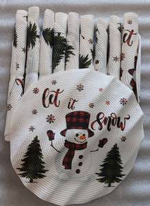 lot 290 image: LOT OF 10 LET IT SNOW CHRISTMAS TABLE MATS AS SHOWN.