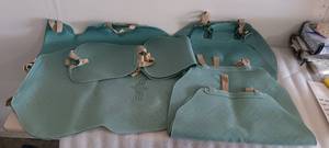 lot 339 image: LEATHERETTE-STYLE CAR SEATS SET IN COLORDESIGN SHOWN.