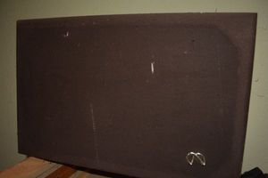 lot 10 image: Pair of Vintage Infinity Speakers. Open lot to see  link for more information.