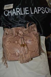 lot 44 image: G.I.L.I. Leather Tan Snake Print Bucket Shoulder bag Drawstring Fringe Lrg