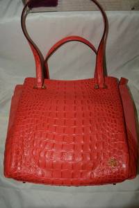 lot 45 image: ORYANY Red purse