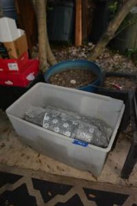 lot 463 image: (9) Galvanized Wall flower pots with Daisy print and blue rubber flower pot