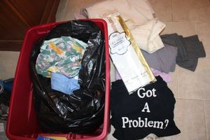 lot 378 image: Womens casual cloths, generous amount of Muslin fabric and more