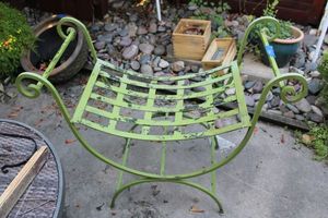 lot 392 image: Painted wrought iron garden single bench