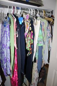 lot 336 image: Womens clothes and purses