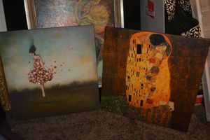 lot 347 image: Wall art Gustav Klimts The Kiss canvas print, and Duy Huynhs Boundlessness in Bloom canvas print