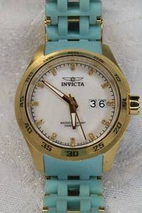 lot 15 image: Signed Invicta watch. Model 5037. Swiss made.