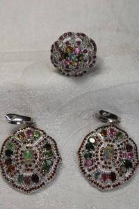 lot 17 image: Sterling Silver multi-gemstone demi parure. Includes post drop earrings and ring (size 7.5) with multi-gem cabochons. Both marked 925