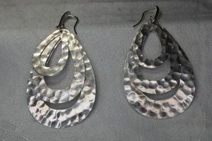 lot 41 image: Sterling Silver Italian nested dangle French ear wire earrings. Marked 925 Italy CA3L
