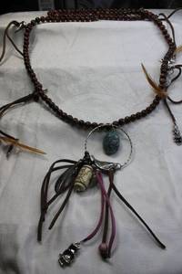 lot 114 image: Native American  Western style necklace 40L Overall 52L