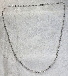 lot 185 image: Sterling Silver 18L necklace. Marked 925. Lobster clasp.