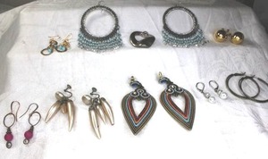 lot 221 image: Earring selection. Varied materials, styles and finishes. Includes some loose singles.