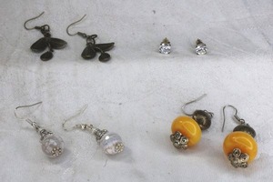 lot 226 image: Earring selection. Includes Agate, CZ plus (4 count)