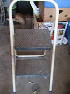lot 63 image: Safety first 2 step, step ladder