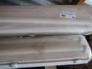 lot 96 image: workshop lights qty 3