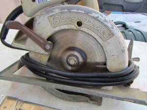 lot 109 image: Black and decker 6 12 utility saw,  staple gun- Ryobi drill no battery
