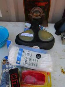 lot 129 image: New gel tech bike seat, marker light, braided nylon rope, new air guides and more