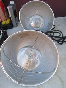 lot 131 image: qty 2 hanging shop lights