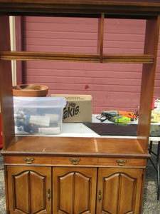 lot 11 image: Entertainment cabinet size 74x48x15   2 piece