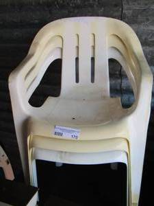 lot 170 image: Outdoor childrens chairs qty 3