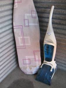 lot 180 image: ironing board & easy home carpet cleaner