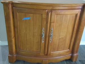 lot 41 image: Wooden Buffet 2 door 374421