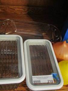 lot 214 image: oven dishes plus