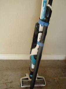 lot 241 image: Bissel 12 volt mini vacuum