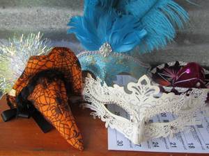 lot 60 image: party face masks , glass globe , mini Halloween hat