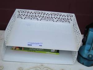 lot 85 image: paper organizers, & cookbooks flashlight
