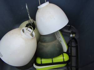 lot 88 image: tote of outdoor lights