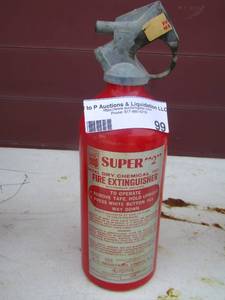 lot 99 image: super 2 dry chemical fine extinguisher vintage