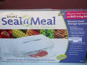 lot 108 image: rival seal a meal used in original box