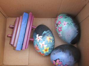 lot 133 image: hand painted Ostrich Eggs