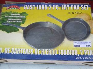 lot 135 image: cast iron 2 pcs. Fry pan set