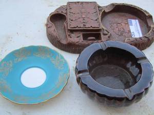 lot 152 image: turquoise tea plate, glass ash tray, wooden cigar ash tray