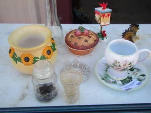 lot 185 image: eagle figurine , vases, red bird mailbox trinket box, sunflower vase, floral coffee cups with matching plates