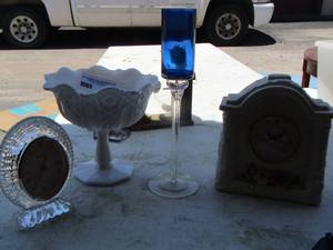lot 213 image: 12  candle stand, crystal glass table clock, quartz glass clock, fruit bowl on stand