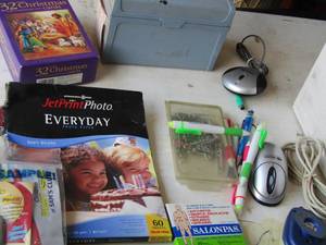 lot 259 image: large office lot plus a few reading books