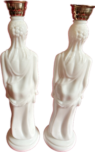 lot 11 image: Vintage Avon Perfume Bottles (Empty)