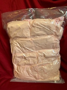 lot 37 image: 2-3T winter coat new in package
