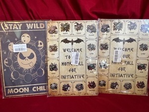 lot 42 image: Metal Signs See Pics