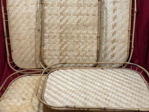 lot 150 image: Five wicker TV trays